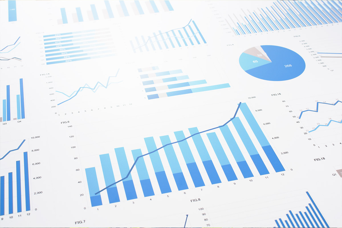 Various graphs and charts are displayed on a white background, illustrating data from IoT construction projects.