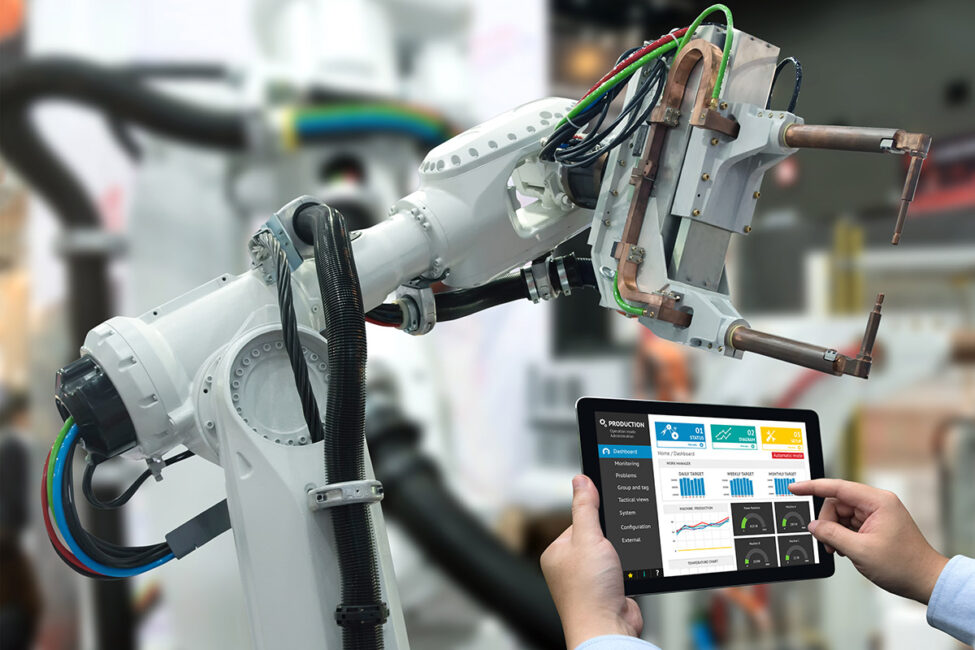 Custom IoT Engineering Services | Device & R&D | Telit Cinterion