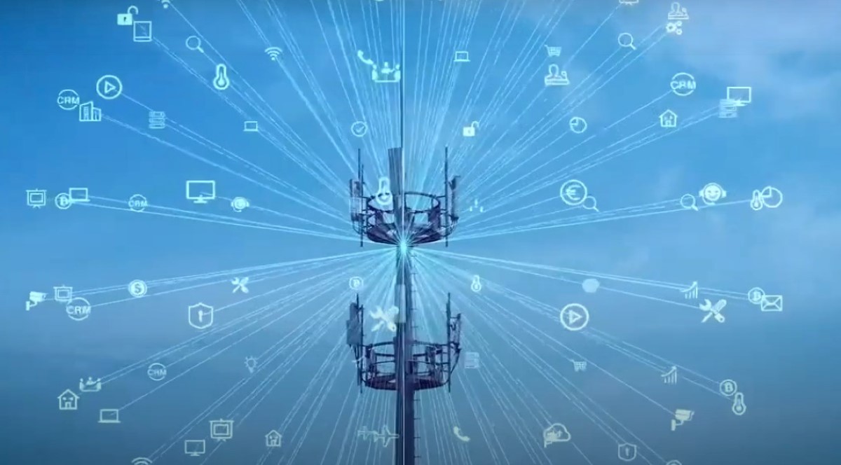 An image of a cellular tower with various icons representing IoT connectivity solutions.